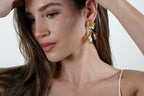 D48